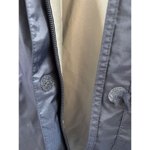 REI Boys Red Navy Rain Jacket, Size XL Windbreaker‎ Waterproof Wind Resistance - Picture 5 of 8